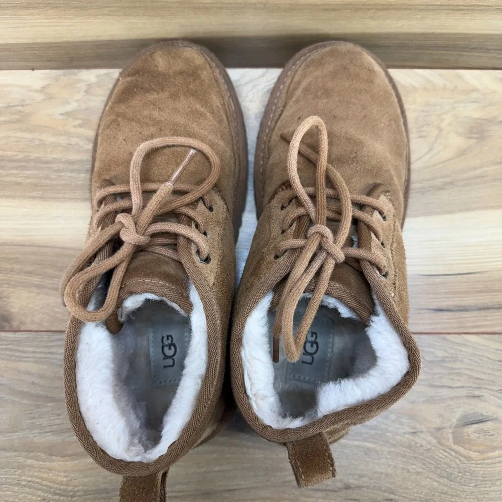 UGG Neumel Chukka Boot Mens 8 Chestnut Suede Shearling Fur Lined Lace Up